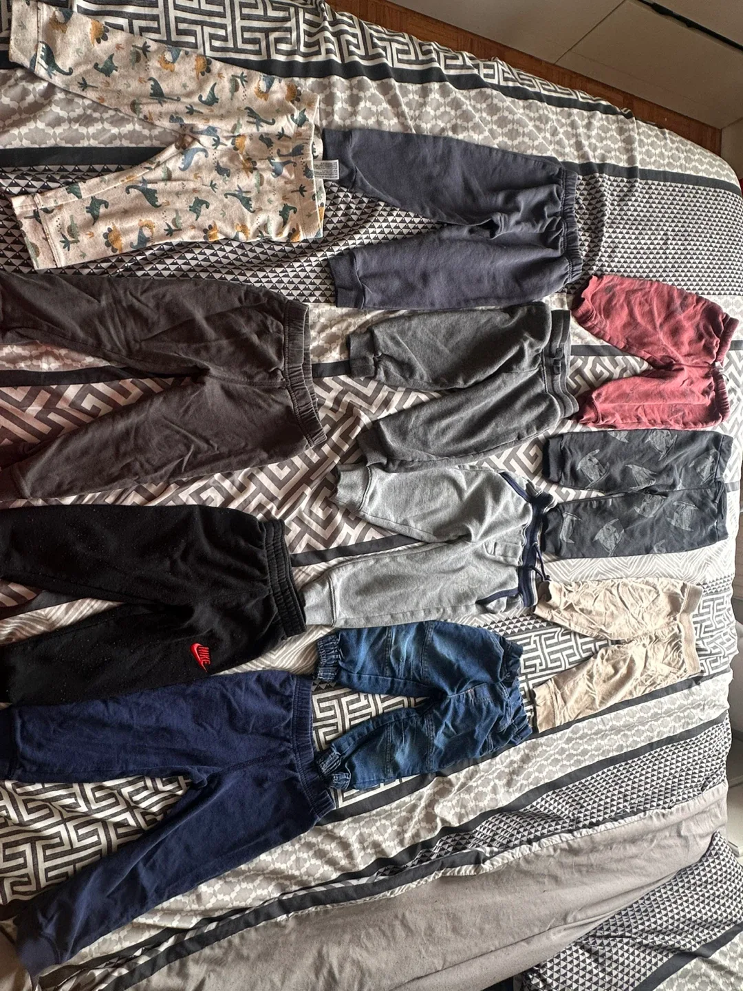 Mixed Lot Baby & Kids Clothes 18-2t image indicator(5)