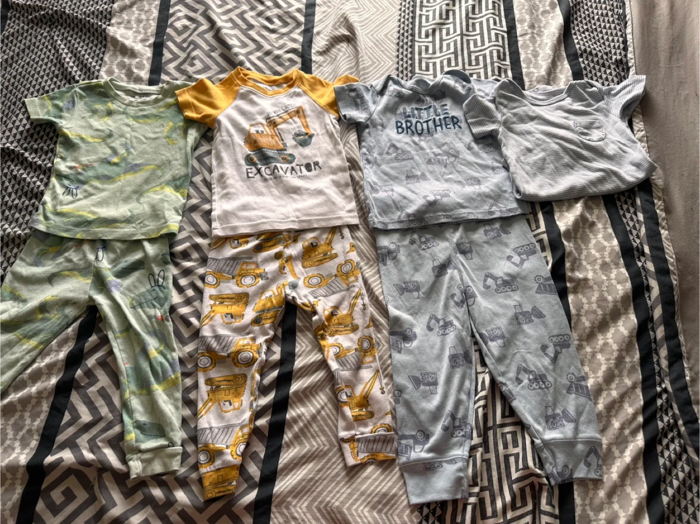 Mixed Lot Baby & Kids Clothes 18-2t image indicator(3)