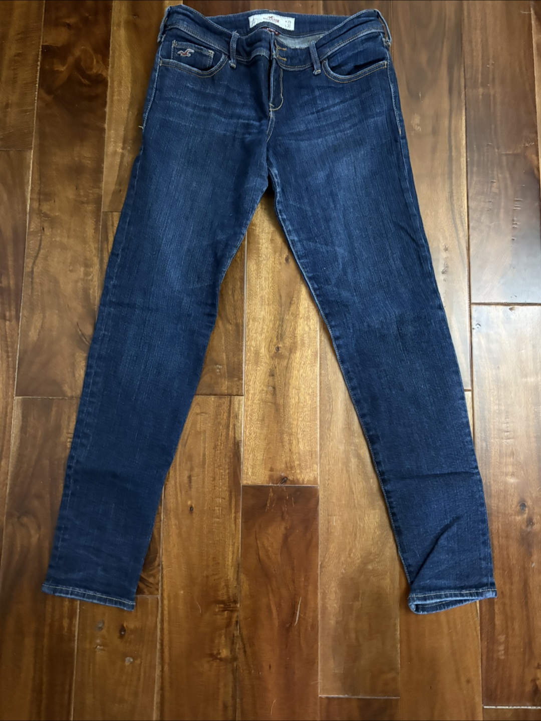 Hollister Dark Wash Jeans - Size 29/31