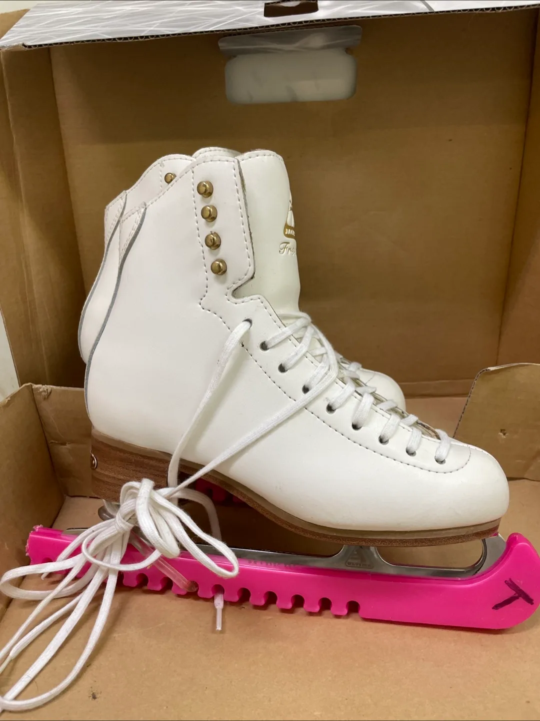 Jackson Freestyle DJ2070 Ice Skates - Size 5 image indicator(2)