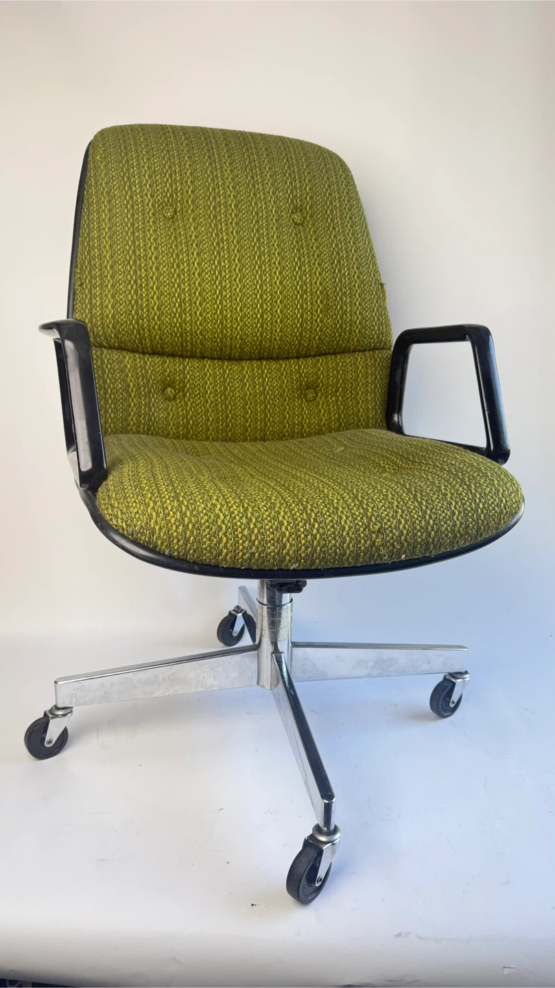 Vintage MCM Steelcase Olive Green Highback Office Chair - photo 4