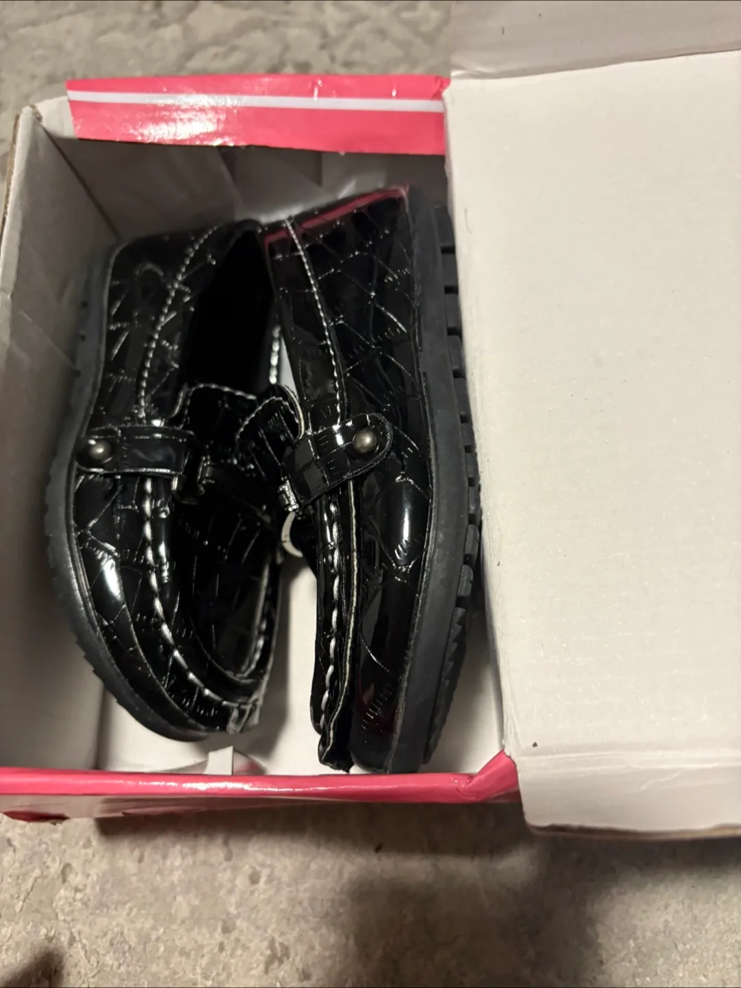 Shein Black Loafers Size 25 (EUR24) image indicator(4)