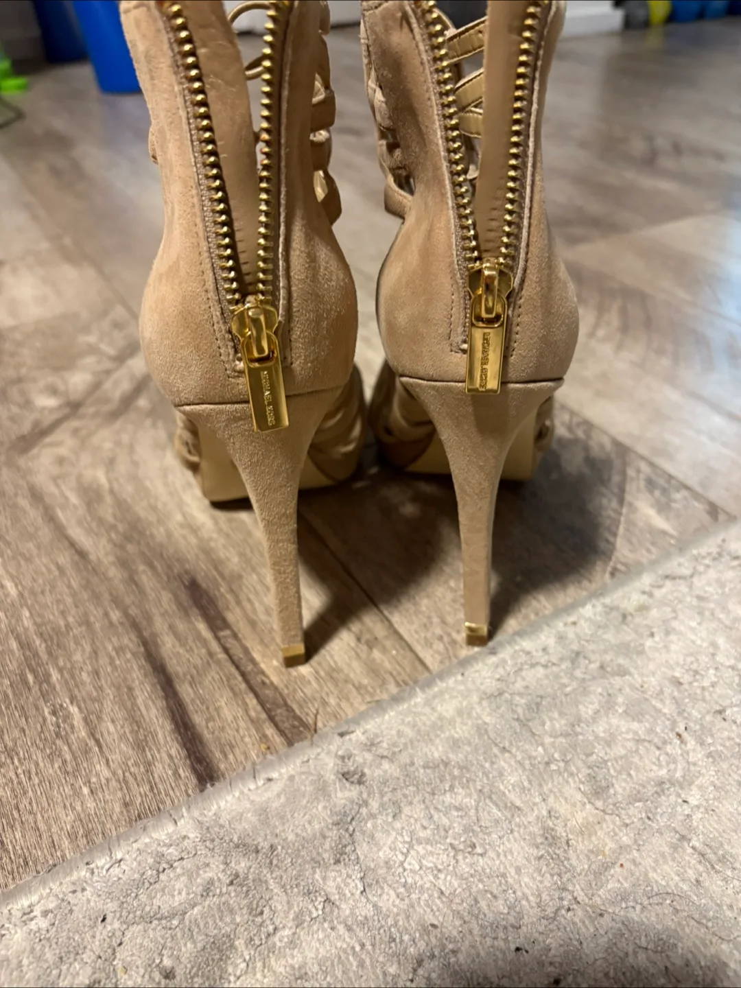 Michael Kors Heels - Size 7M image indicator(2)