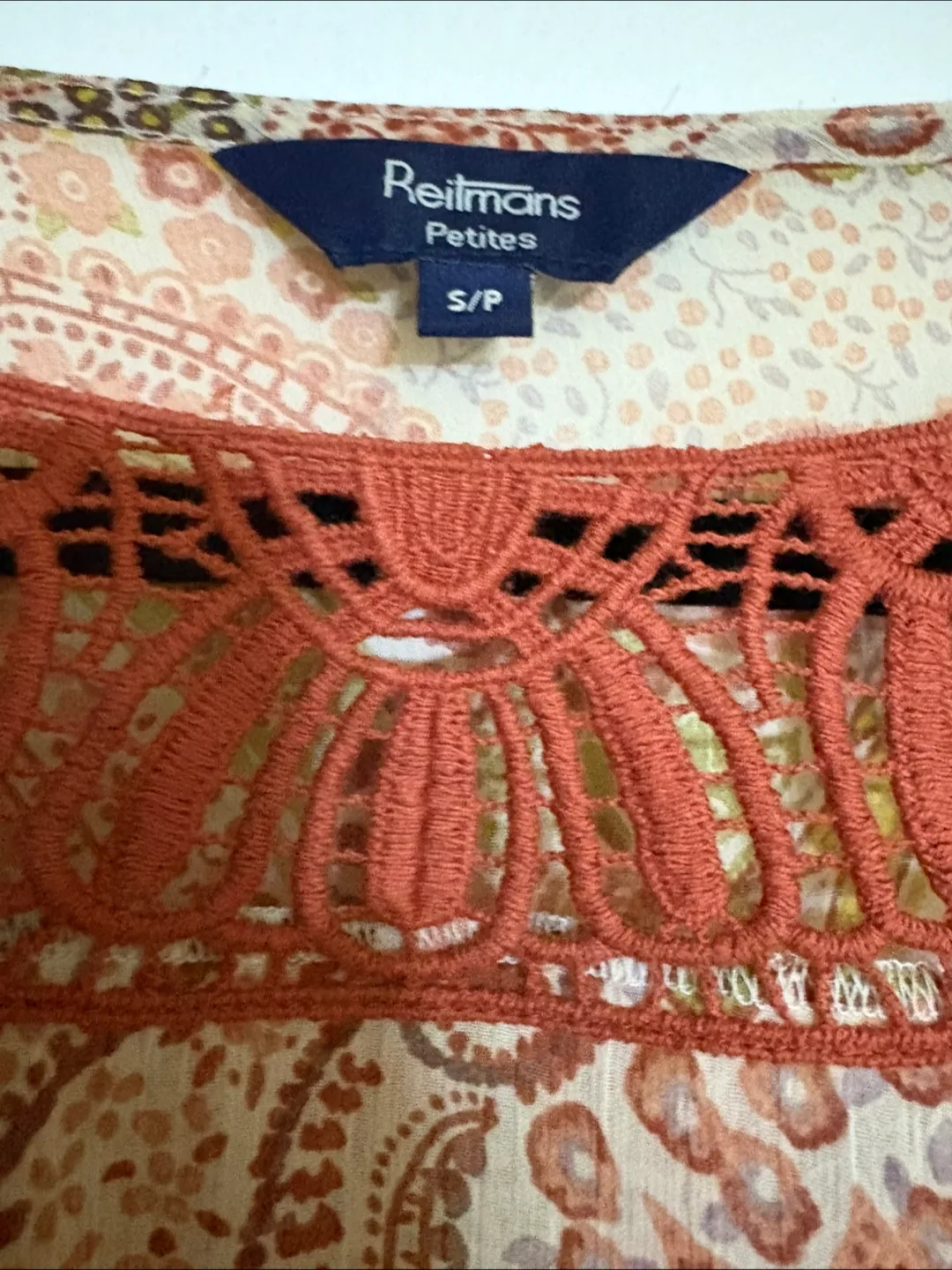 Reitmans Petites S/P Paisley Print Top image indicator(3)