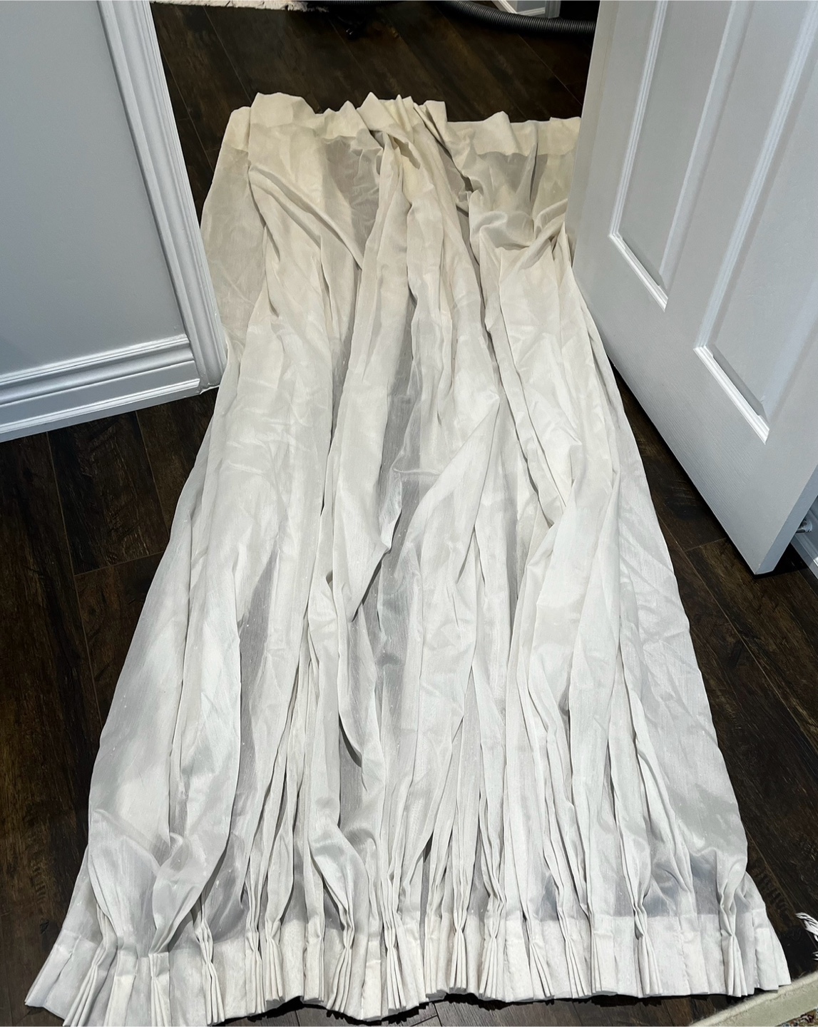 Two Cream Sheer Curtains - photo 3