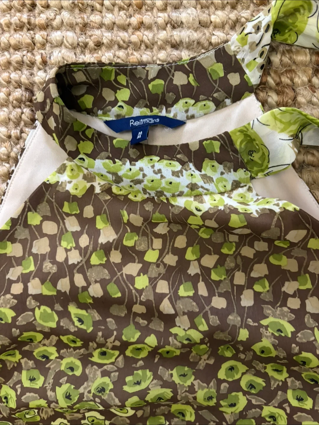 Reitmans Floral Halter Top - Size M image indicator(4)