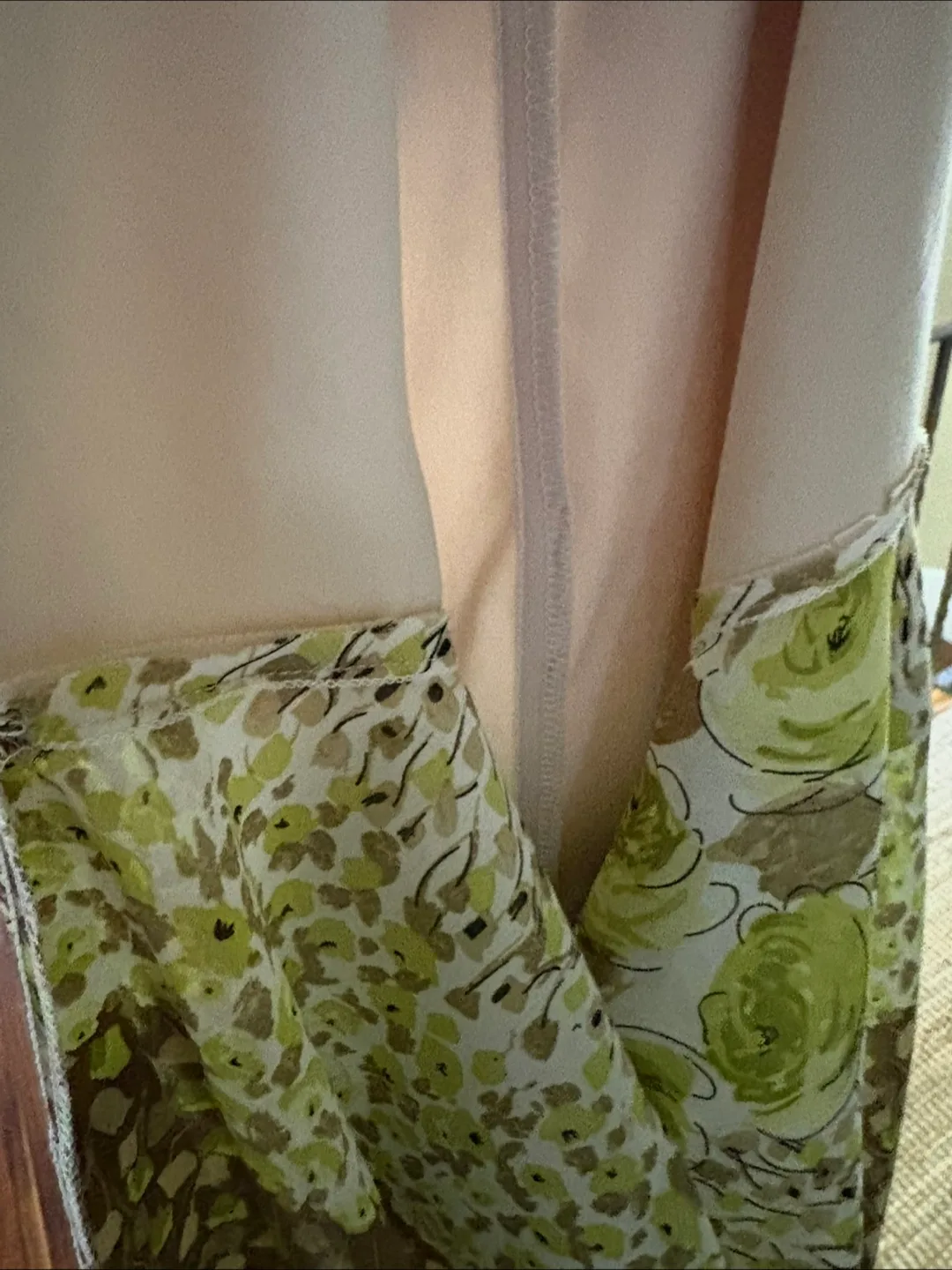 Reitmans Floral Halter Top - Size M image indicator(7)