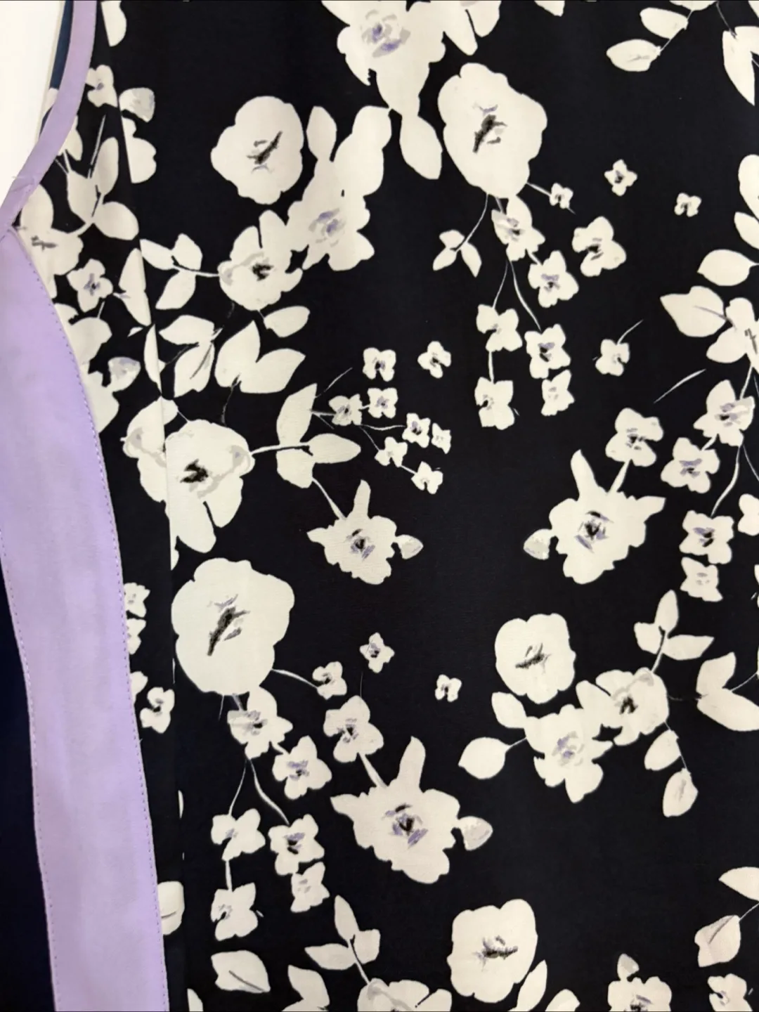 Vince Camuto Floral Tank Top - Size L image indicator(3)