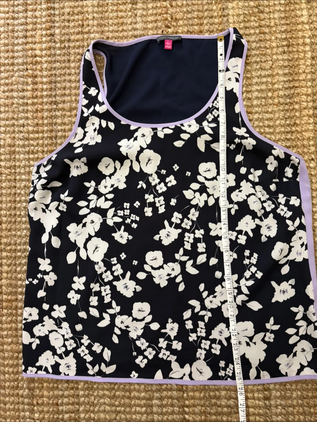 Vince Camuto Floral Tank Top - Size L image indicator(7)