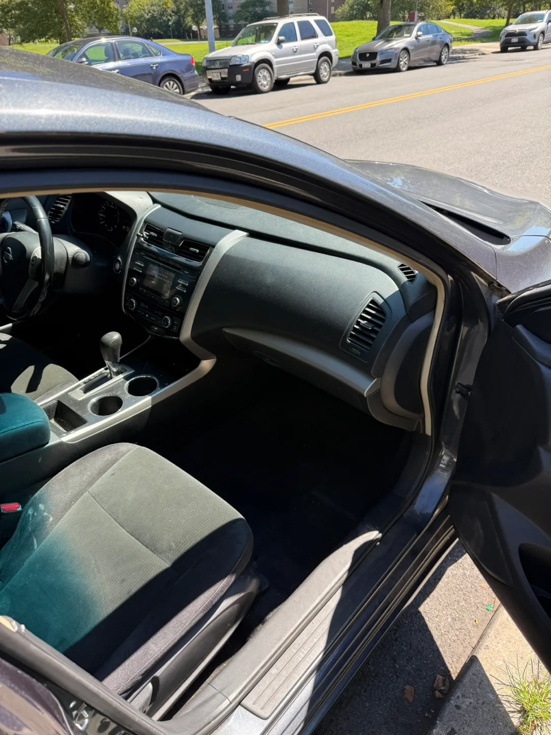 2013 Nissan Altima 2.5 SV image indicator(6)