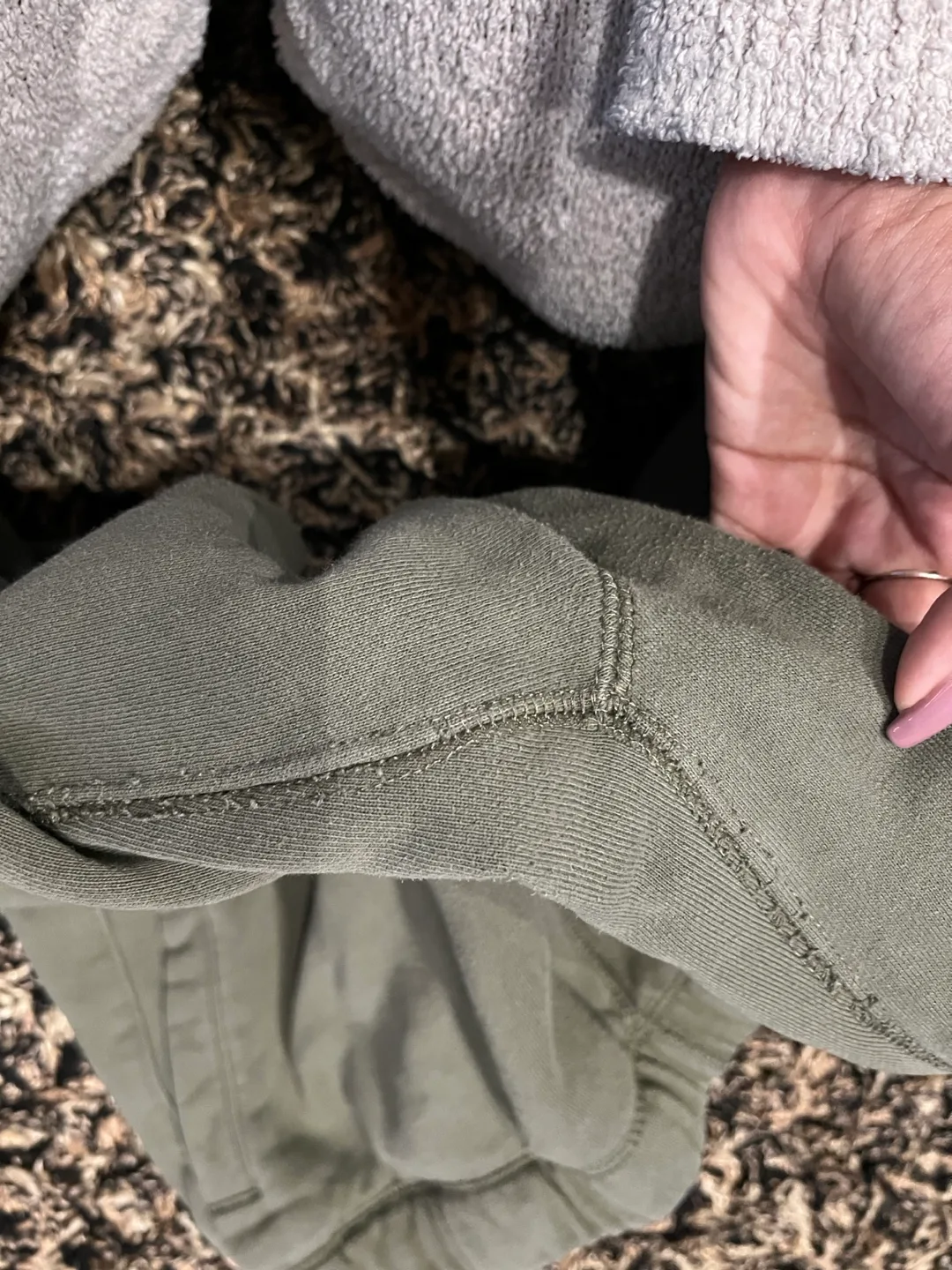 Roots Salt & Pepper, Green Sweatpants Size L image indicator(4)