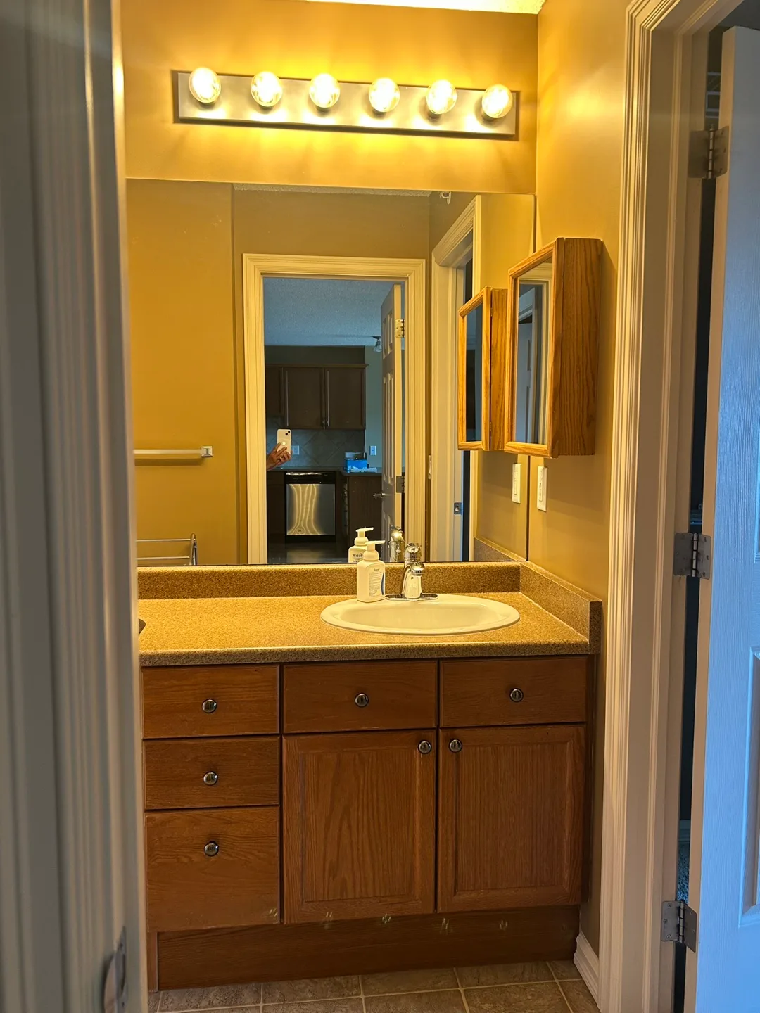 Interior Decorating image indicator(2)