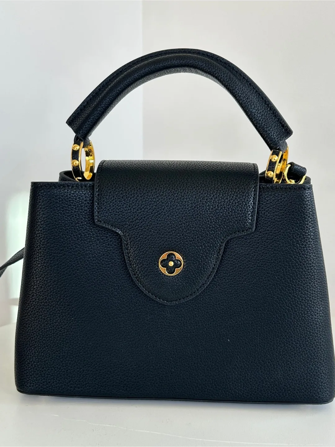 Black Leather LV Handbag image indicator(3)
