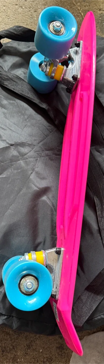 Penny Board Skateboard - Pink with Blue Wheels image indicator(2)