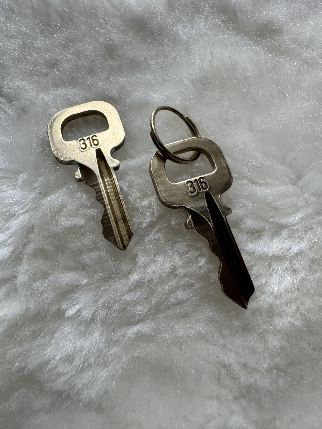 Louis Vuitton Padlock with Keys - photo 4
