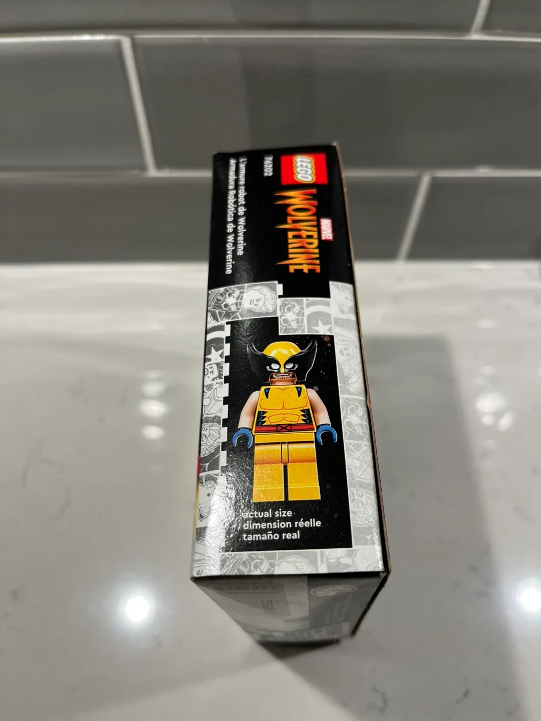 LEGO Marvel 76202 Wolverine Mech Armor image indicator(3)