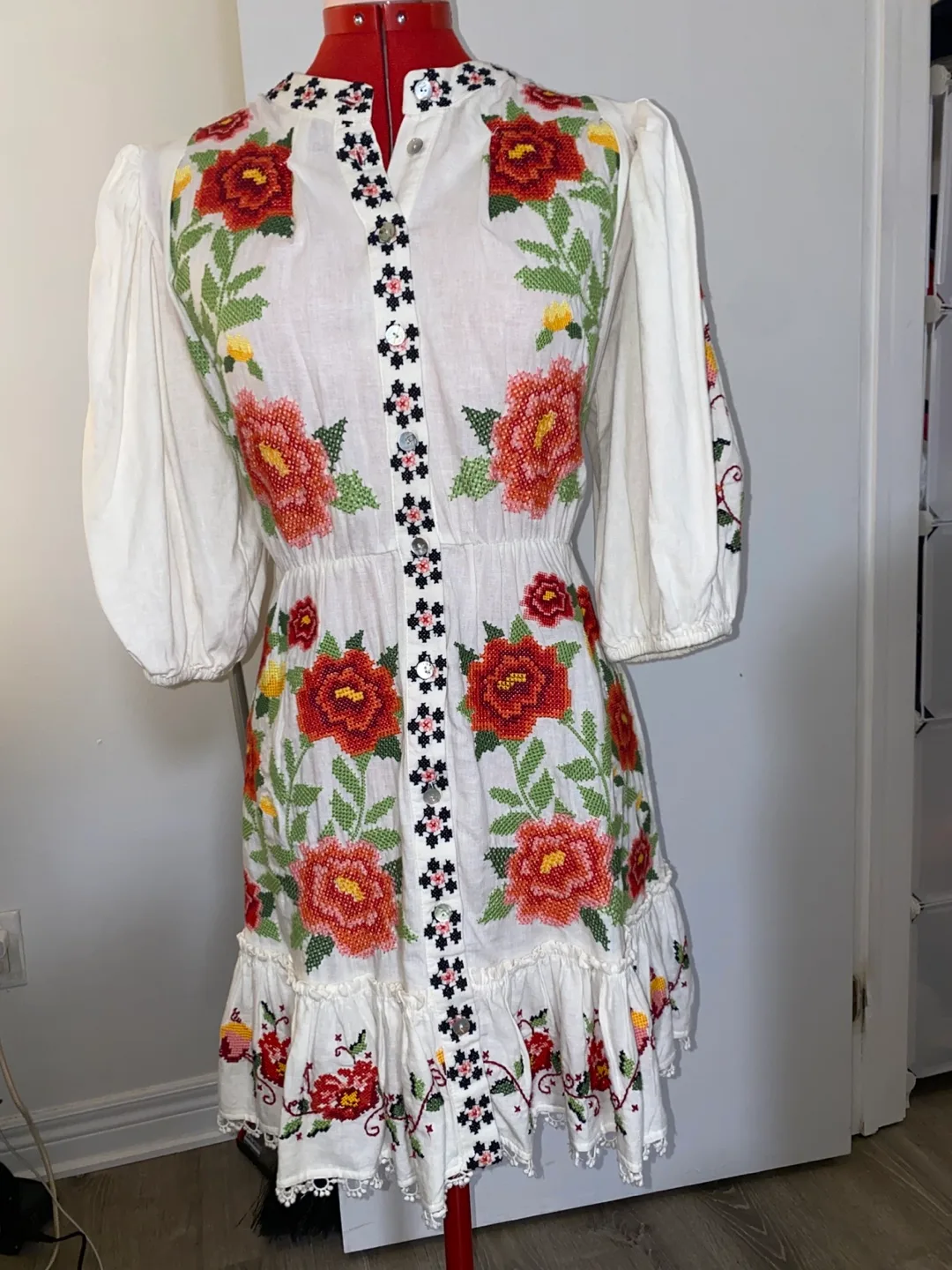 ANTHROPOLOGY Farm Rio Embroidered Dress - Size S thumbnail