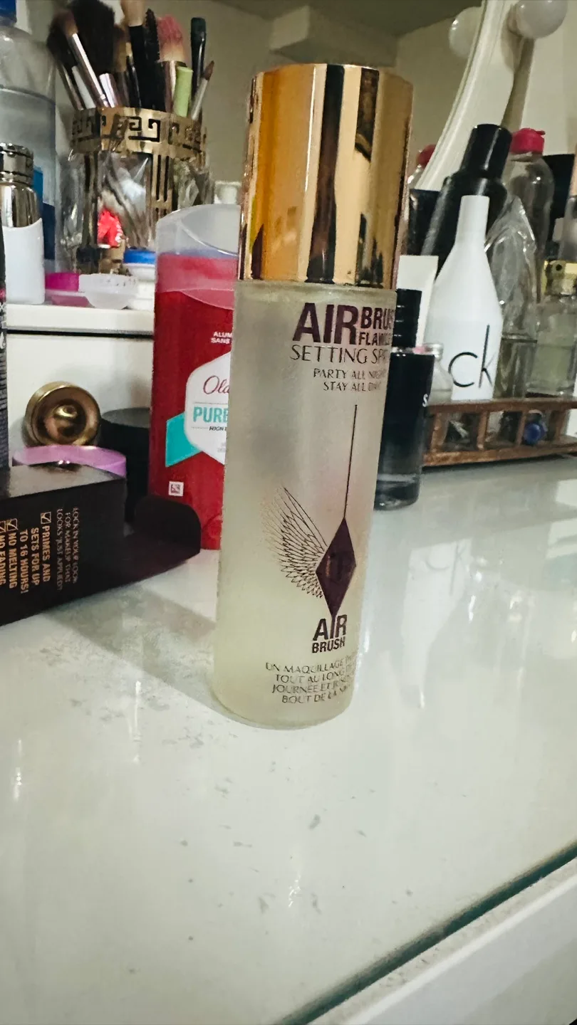 Charlotte Tilbury Airbrush Flawless Setting Spray thumbnail