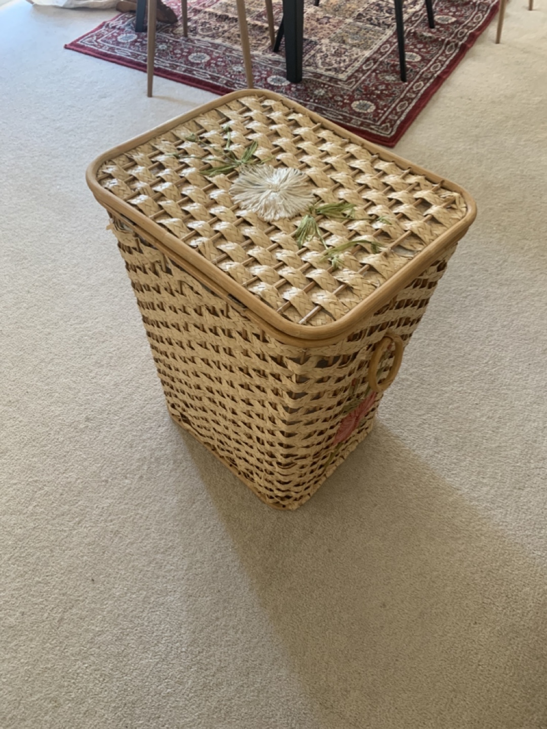 Floral laundry basket - photo 3