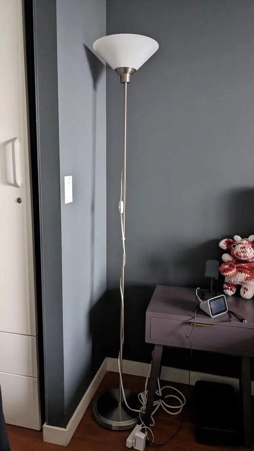 2 Ikea KROBY floor lamps image indicator(2)