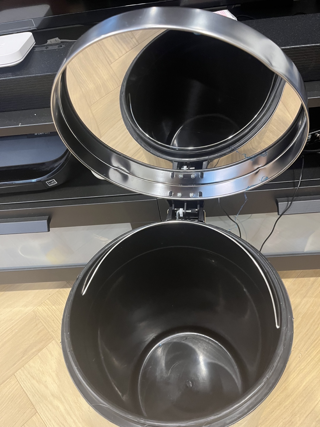 Brand new 20L trash bin/ garbage bin - photo 5