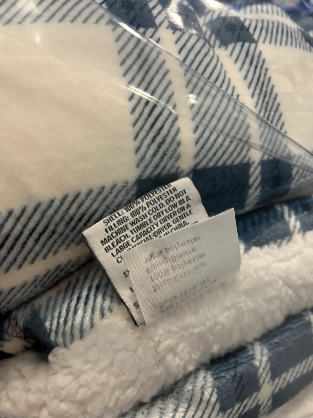 Eddie Bauer comforter and pillow case image indicator(3)