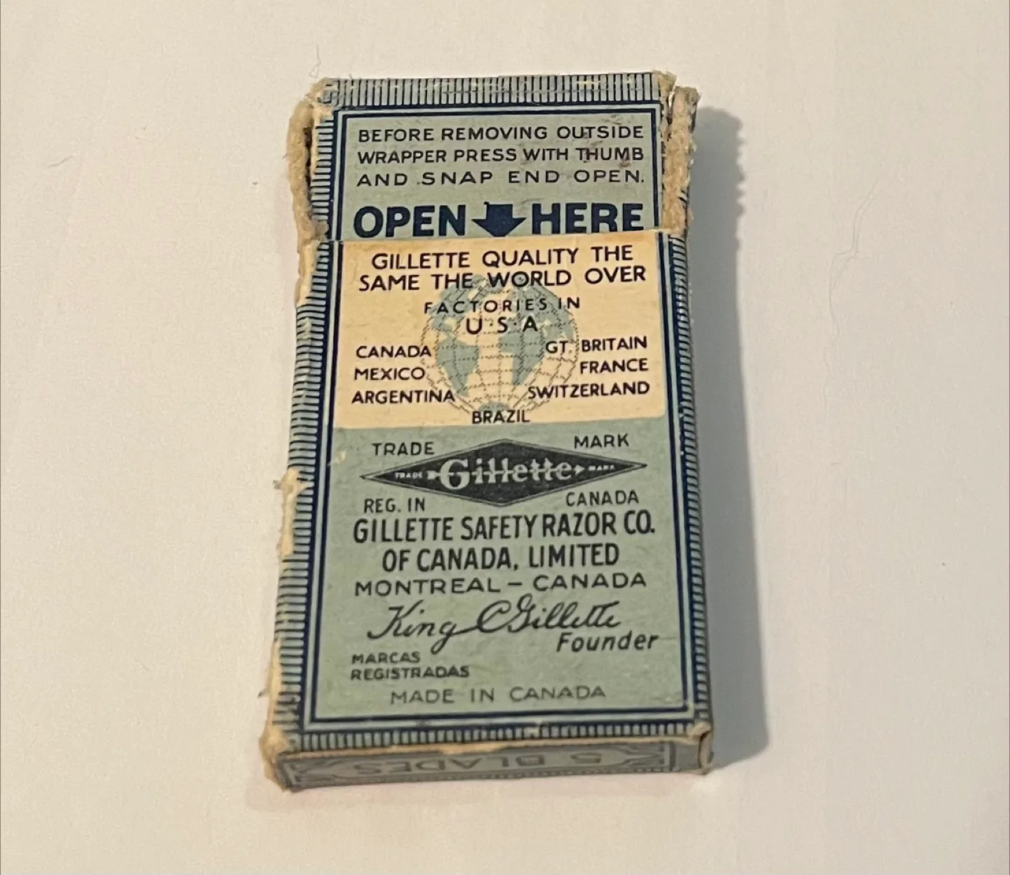 Vintage Gillette Blue Blades thumbnail