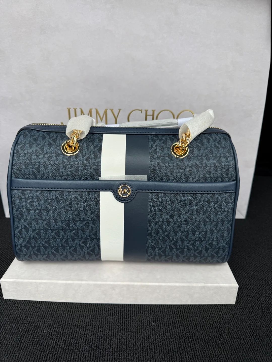 New Michael Kors Blaire MD Duffle Satchel thumbnail