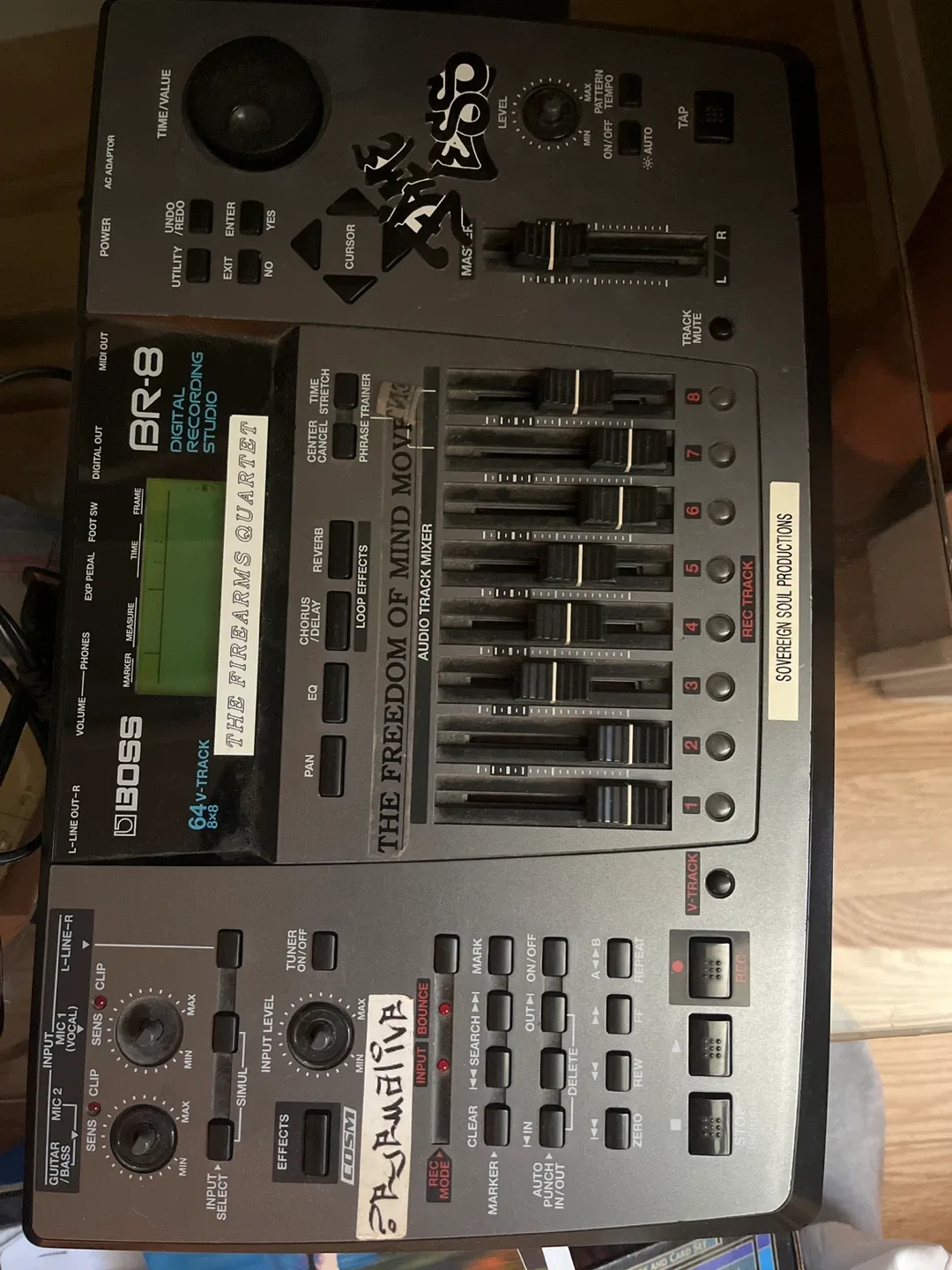 Boss BR-8 Digital Recording Studio thumbnail