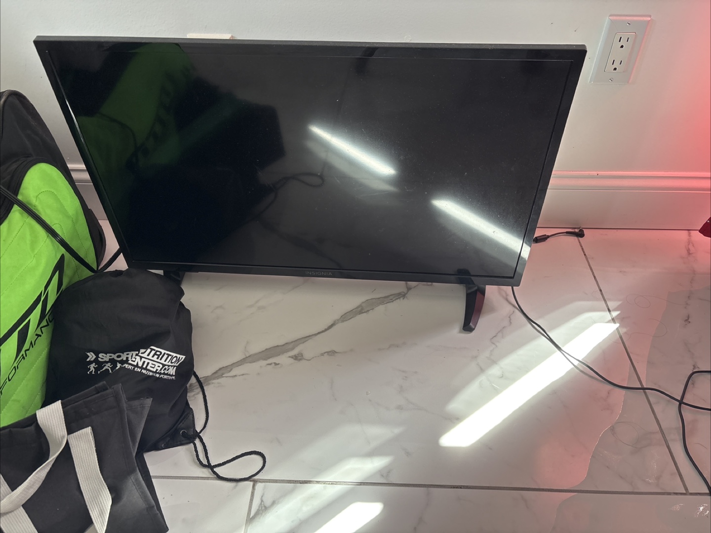 Insignia TV