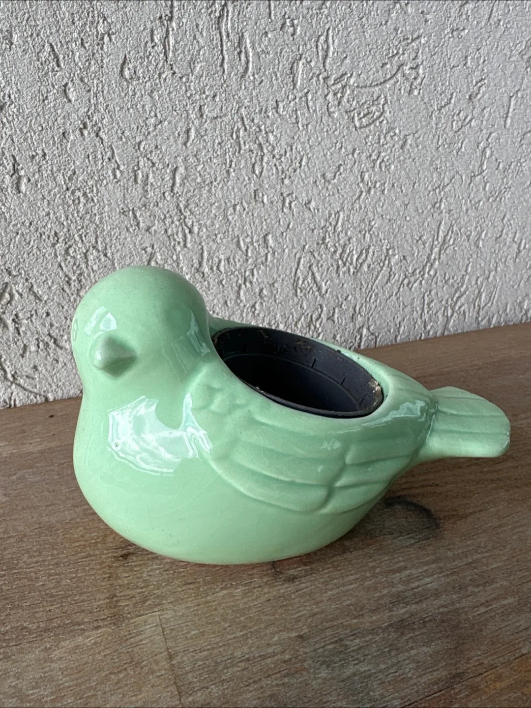 Cute Bird-Shaped Planter thumbnail