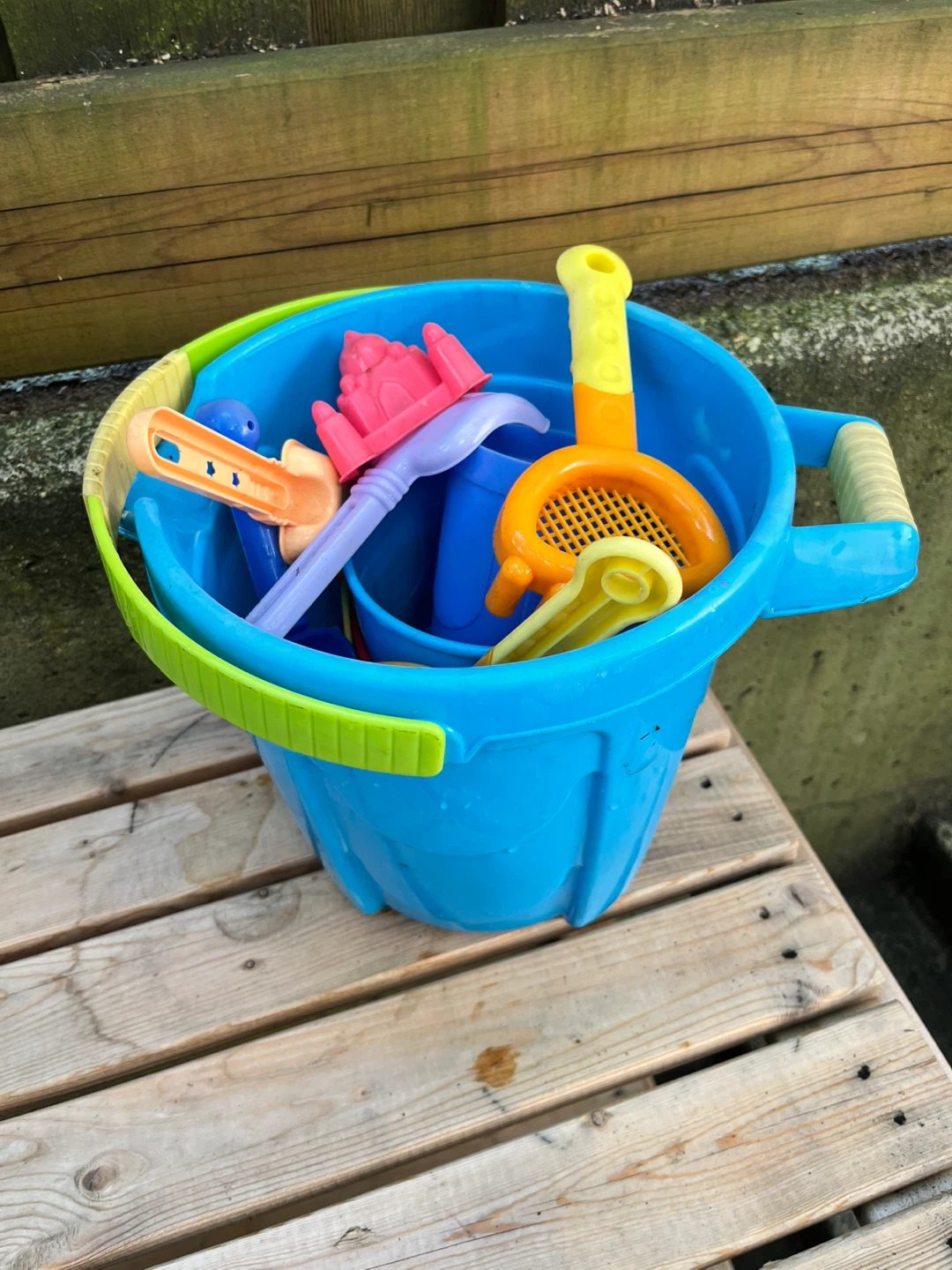 Kids Beach Toys - Buckets, Shovels - photo 2