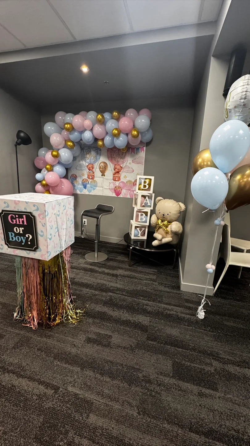 Gender Reveal Box image indicator(3)