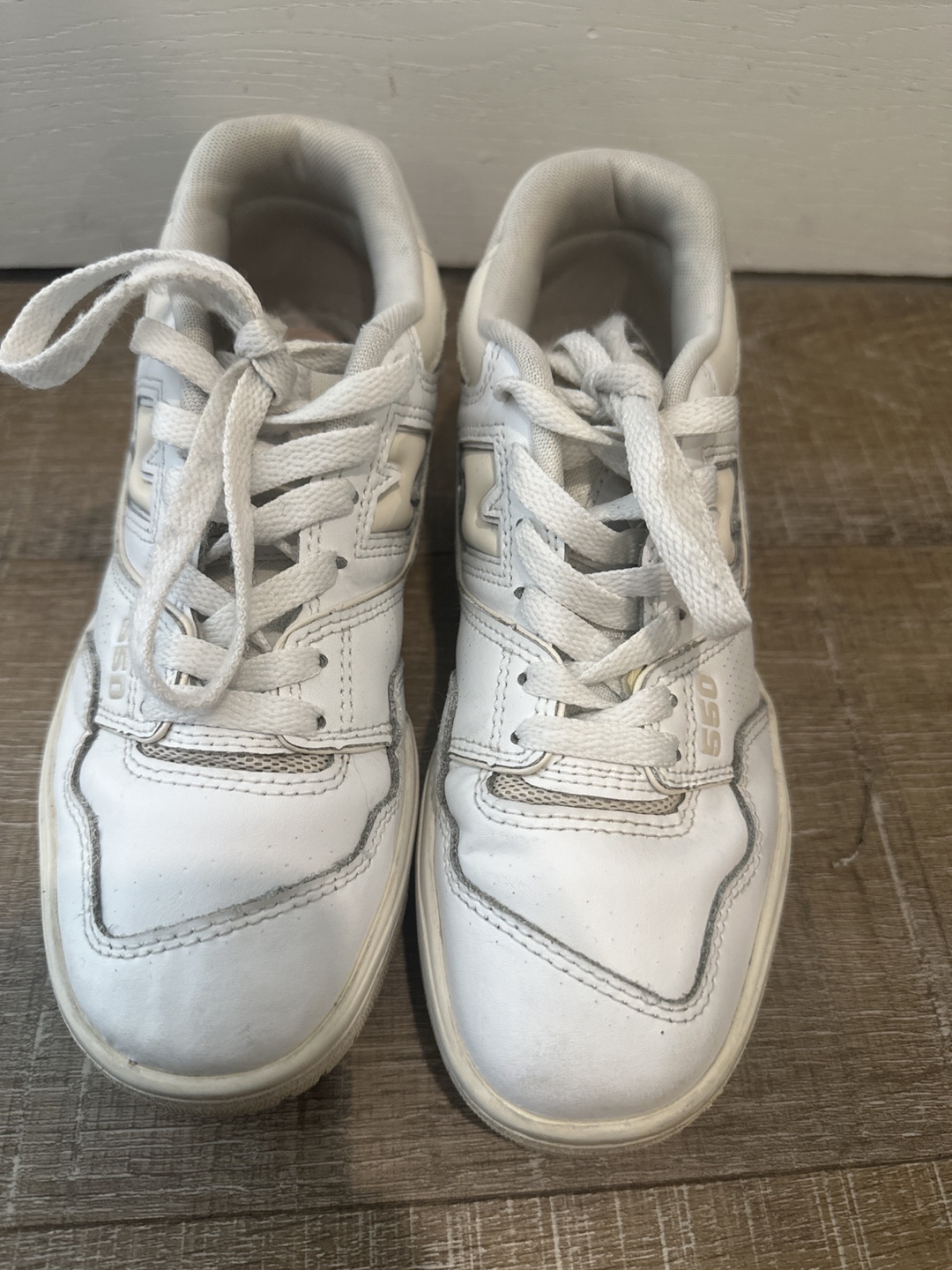 New Balance 550 White Sneakers - Size 6.5 - photo 2