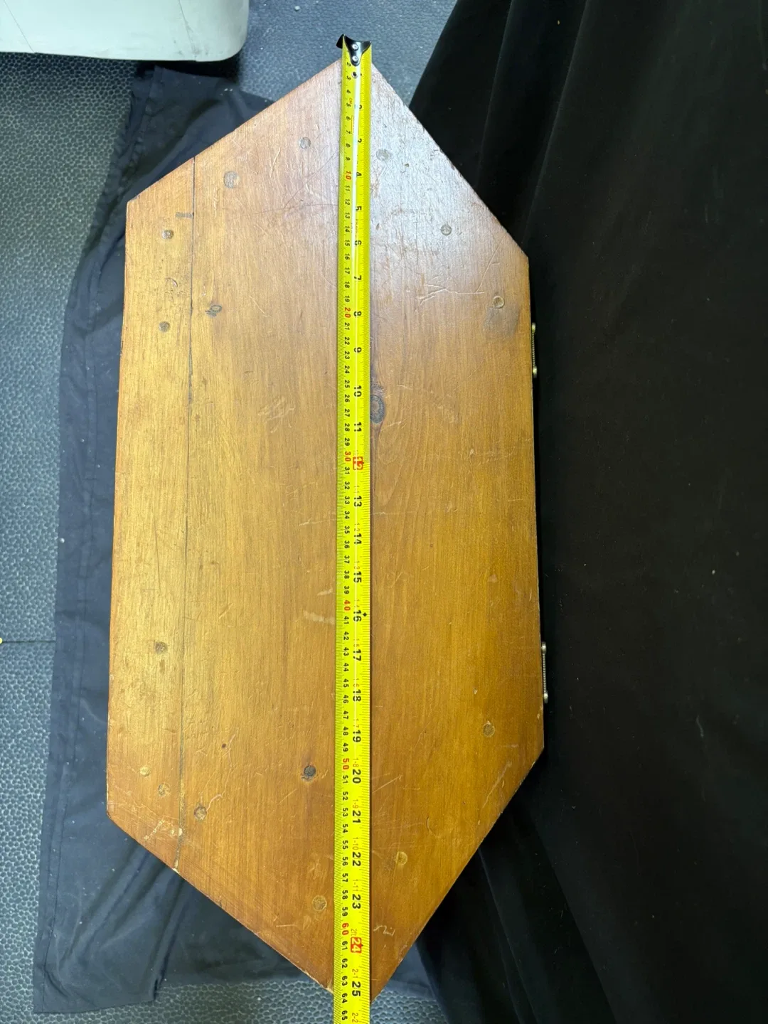 Wooden Display Cabinet image indicator(6)