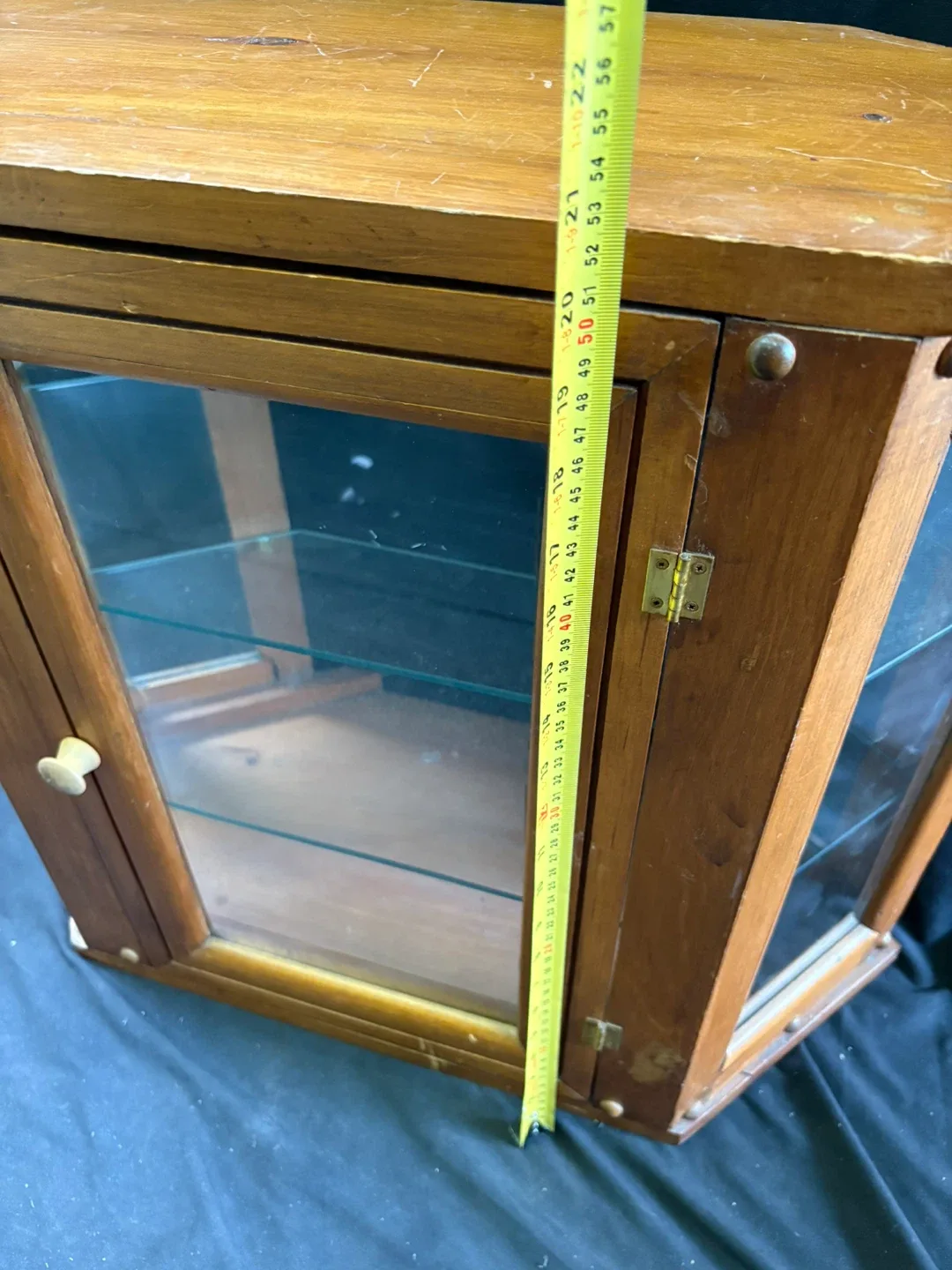 Wooden Display Cabinet image indicator(8)