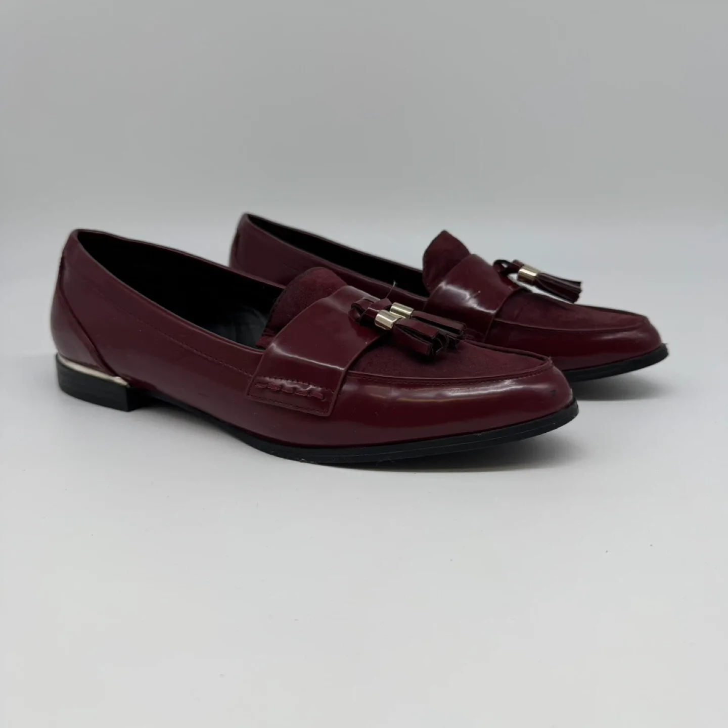Aldo Burgundy Tassel Loafers – Women’s Size 9 EU 40,– Like New thumbnail