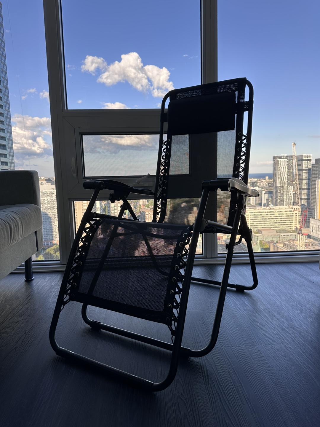 Amazon Basics Zero Gravity Lounge Chair