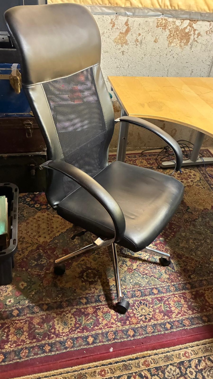 Black Office Chair