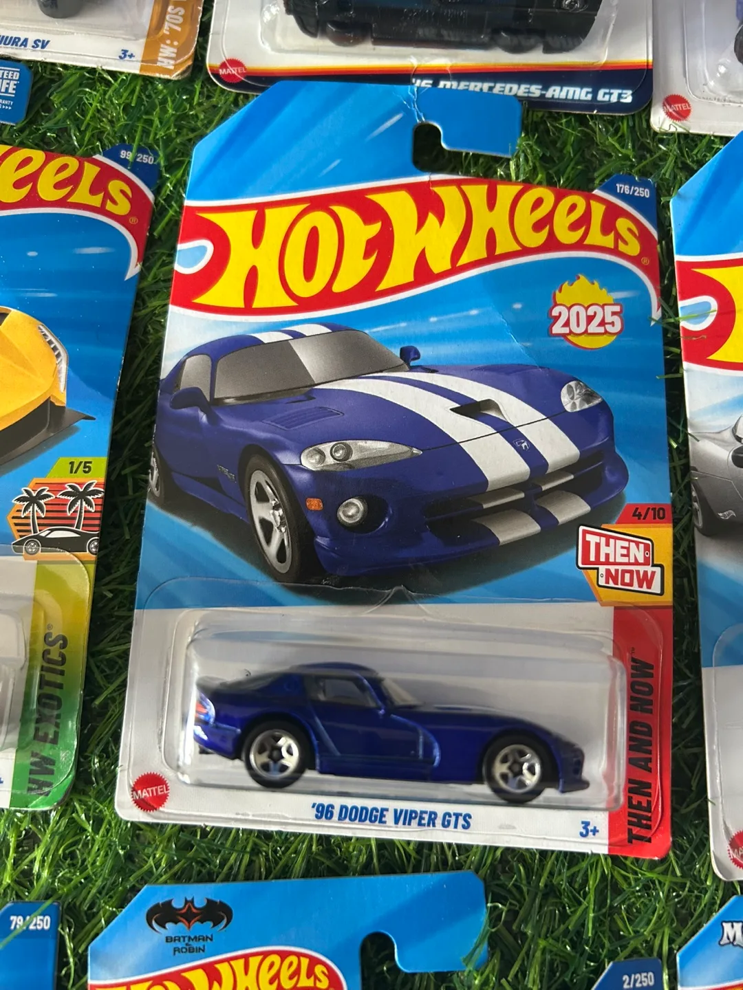 New Hot Wheels '96 Dodge Viper GTS thumbnail