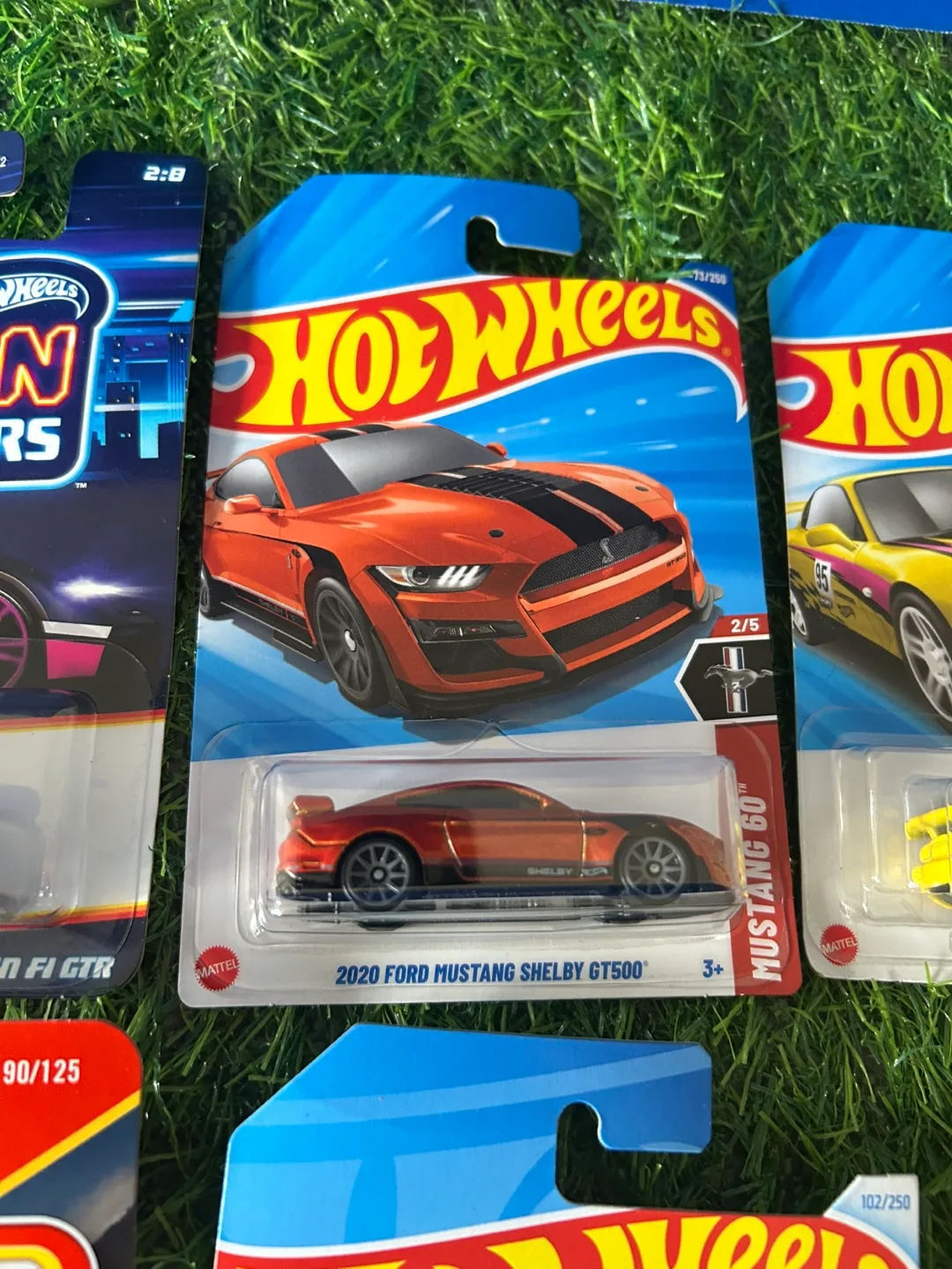 Hot Wheels 2020 Ford Mustang Shelby GT500 thumbnail