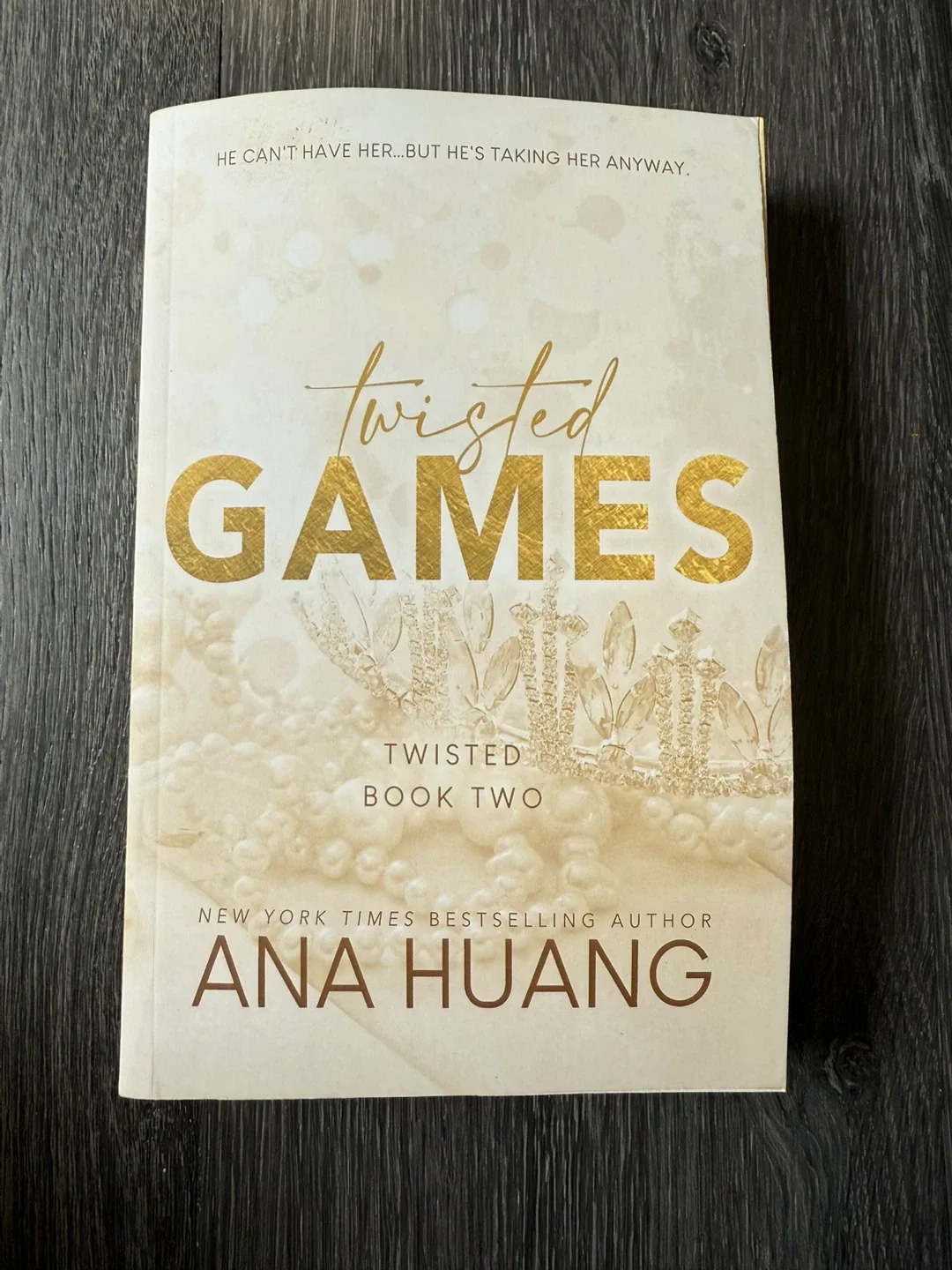 Twisted Games – by Ana Huang thumbnail
