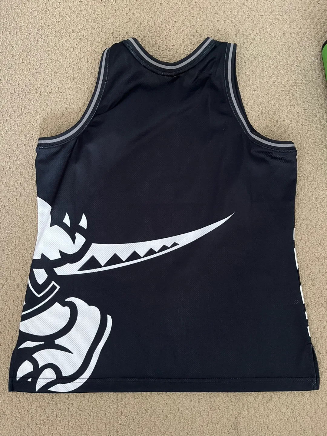 Mitchell & Ness Raptors Jersey, Size L image indicator(3)