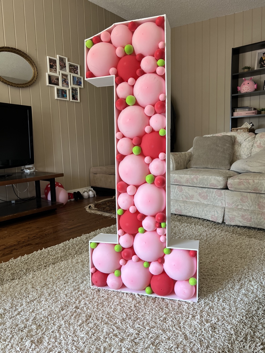 Number 1 Balloon Mosaic Decoration