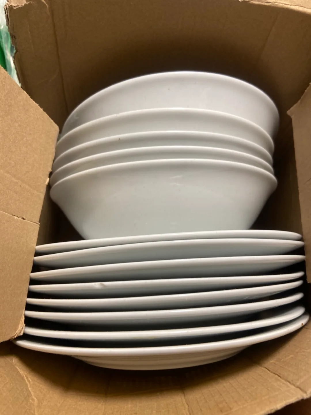White Ceramic Plates and Bowls Set image indicator(2)