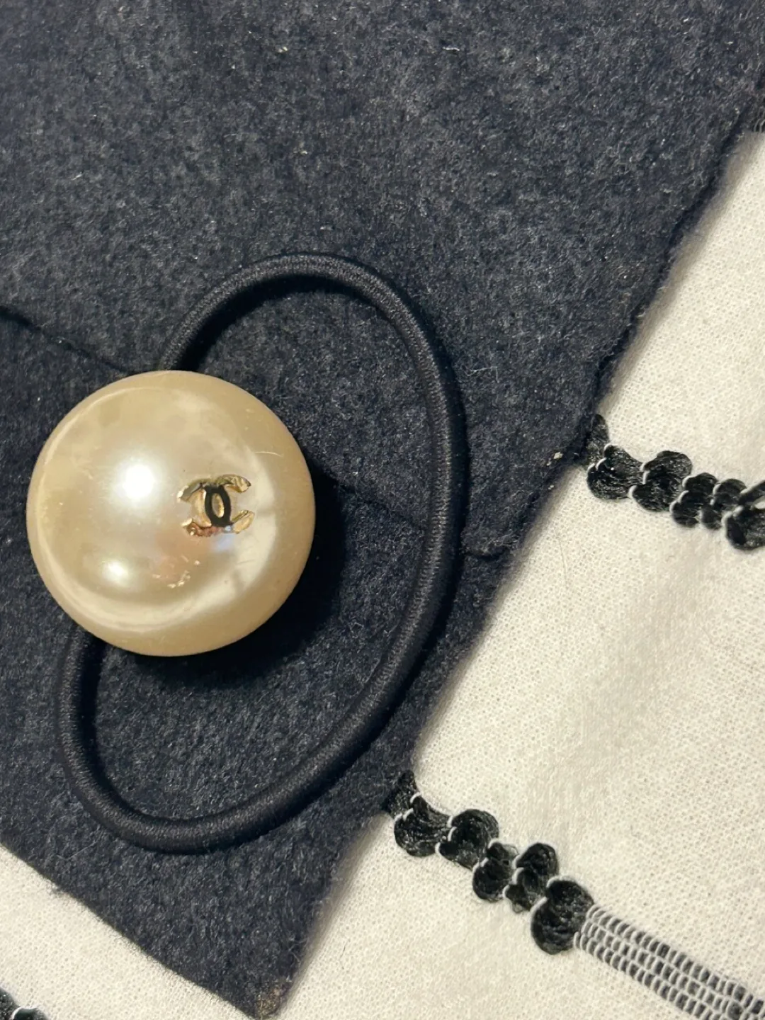 Chanel Hair Tie with Pearl image indicator(7)