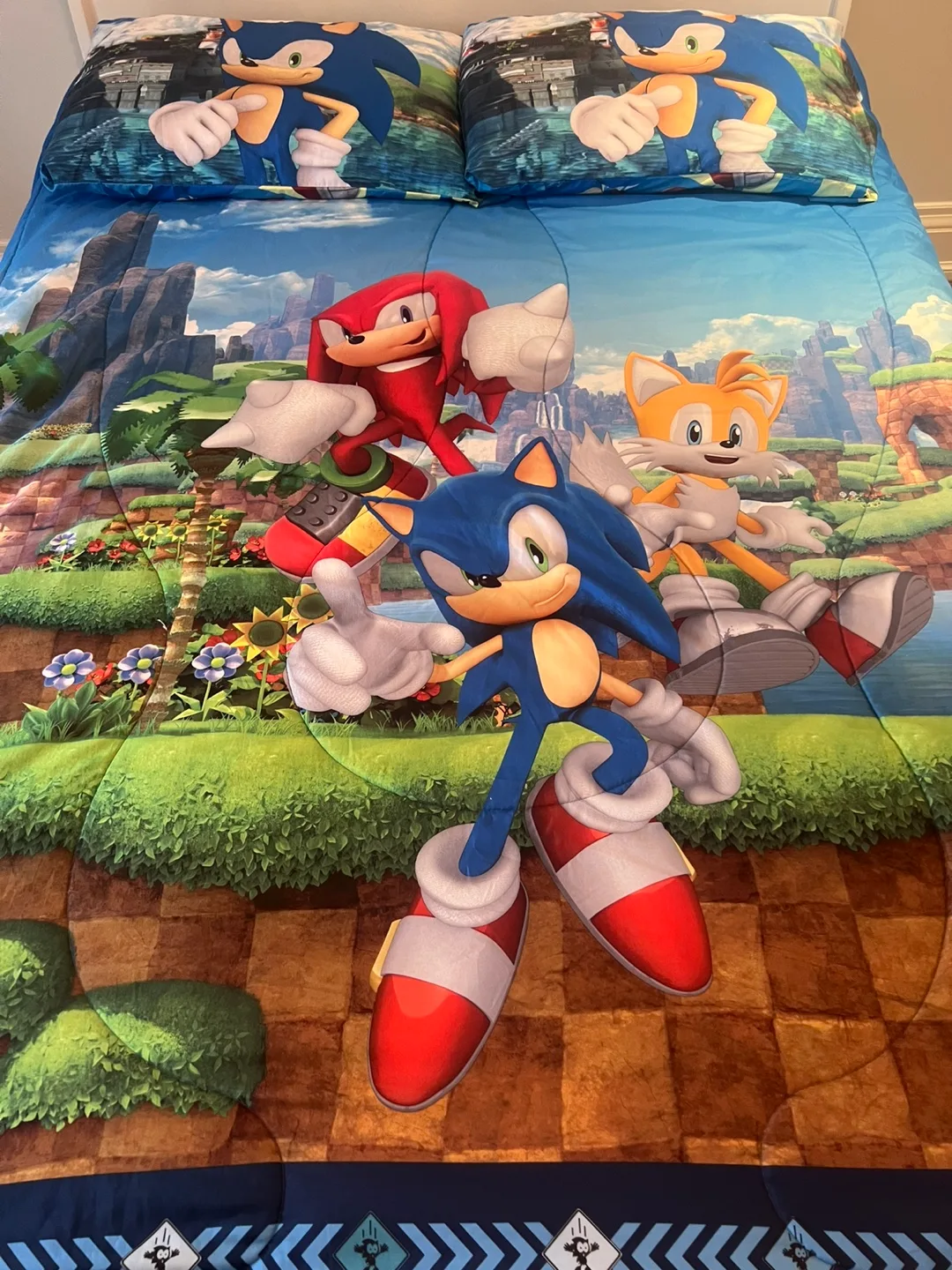 Sonic the Hedgehog Comforter Set thumbnail