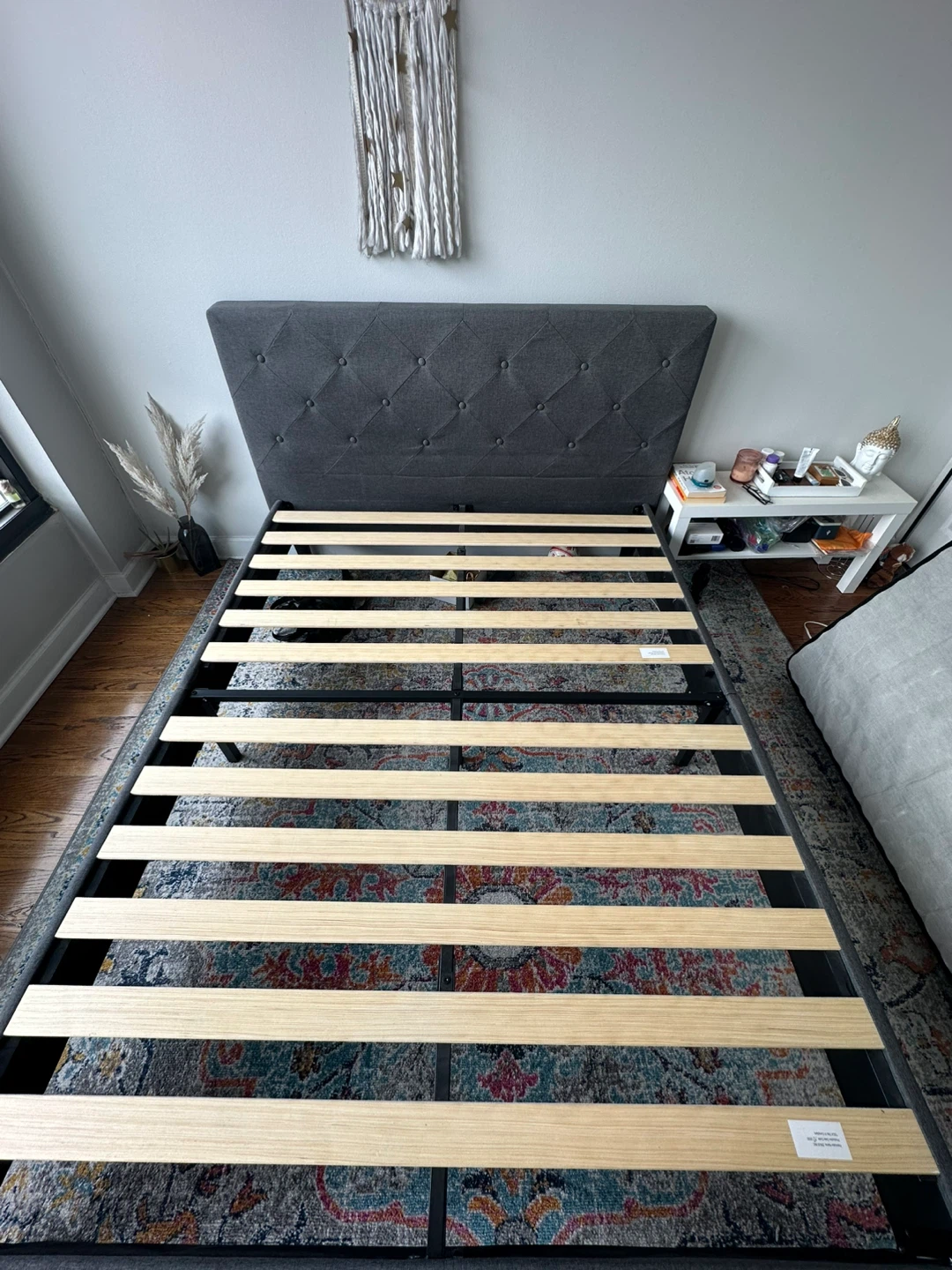 Queen size Upholstered Bed Frame - photo 2