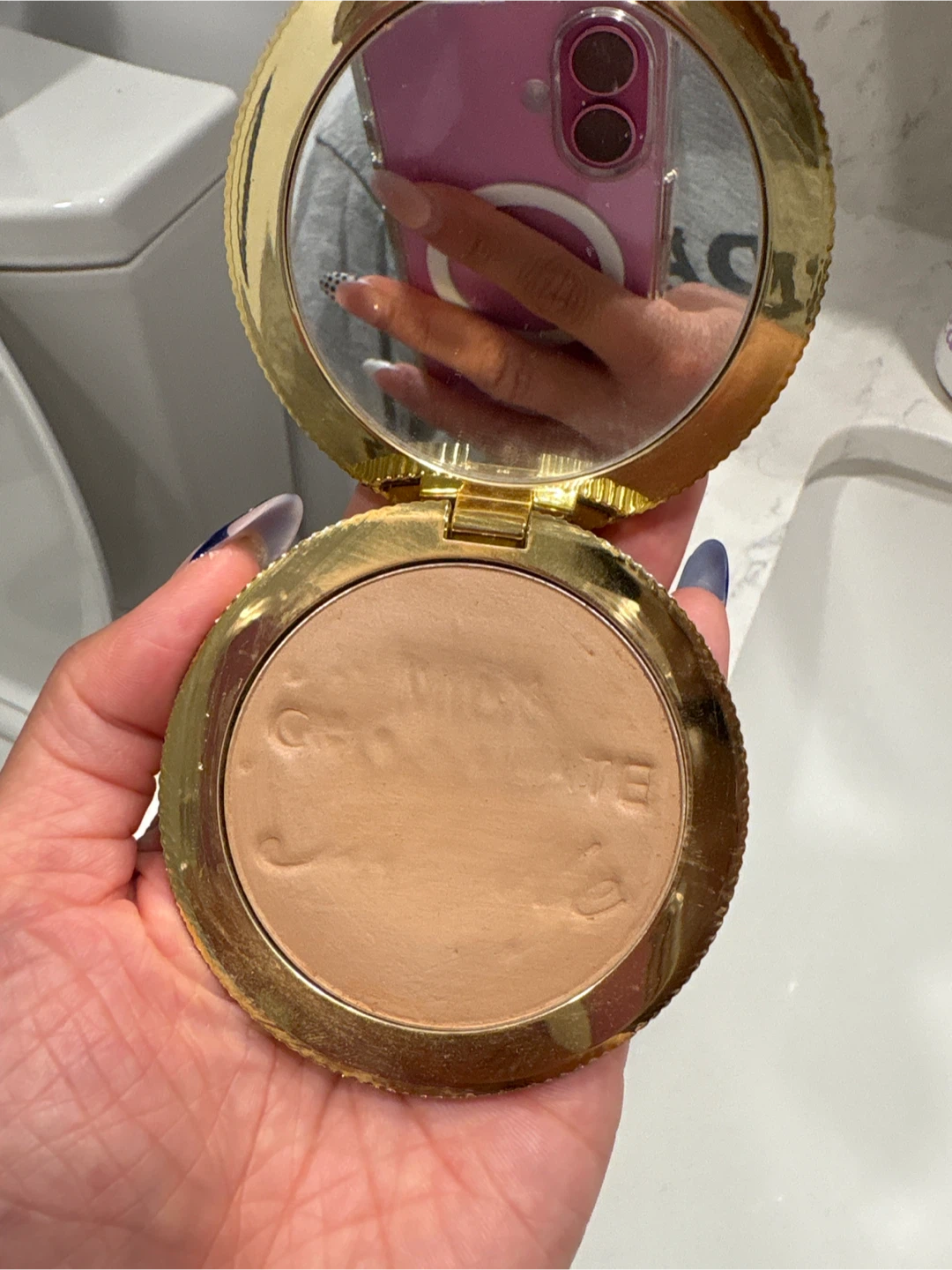 Too Faced Milk Chocolate Soleil Bronzer - photo 3