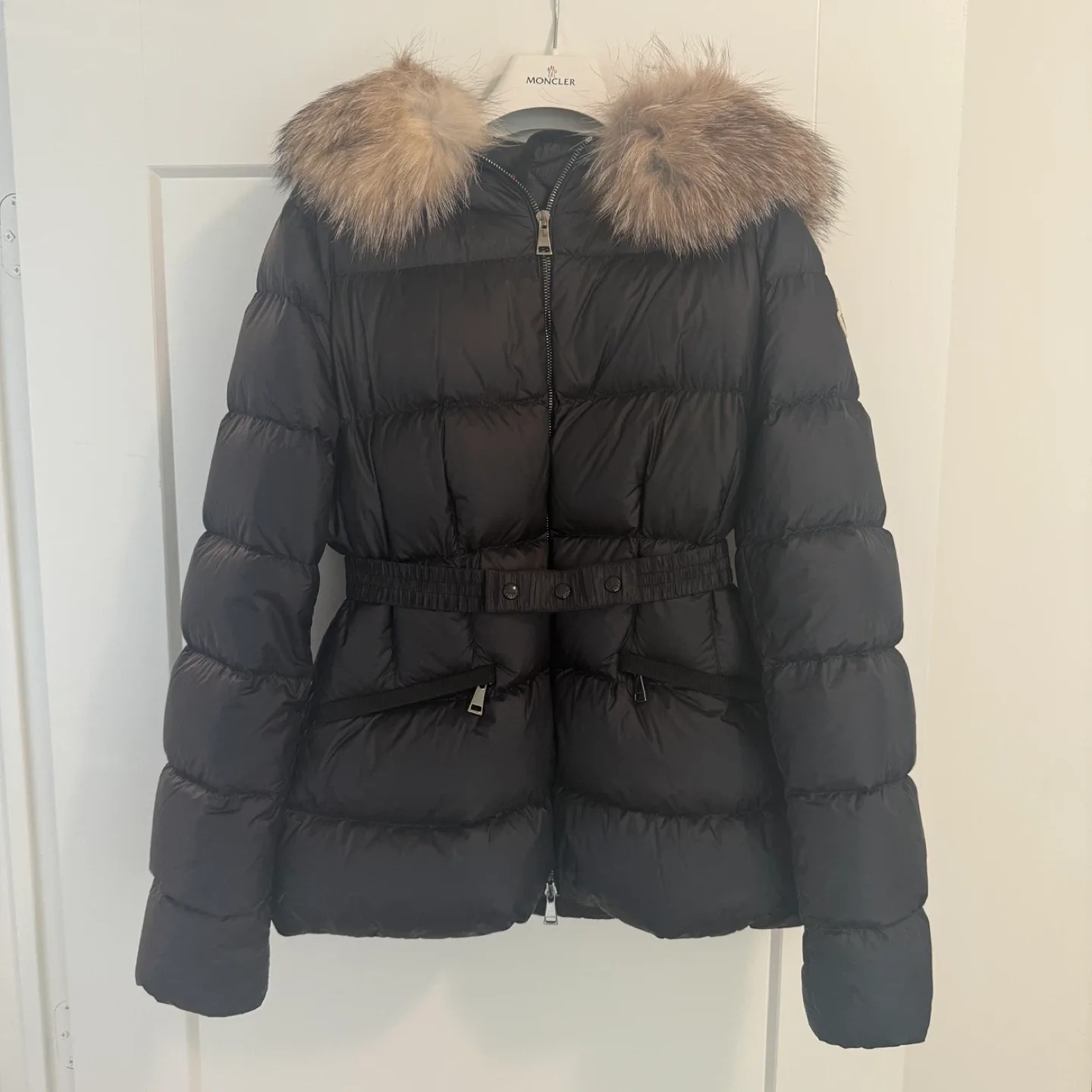 Authentic Moncler Boed with fox fur trim (size 2) image indicator(4)